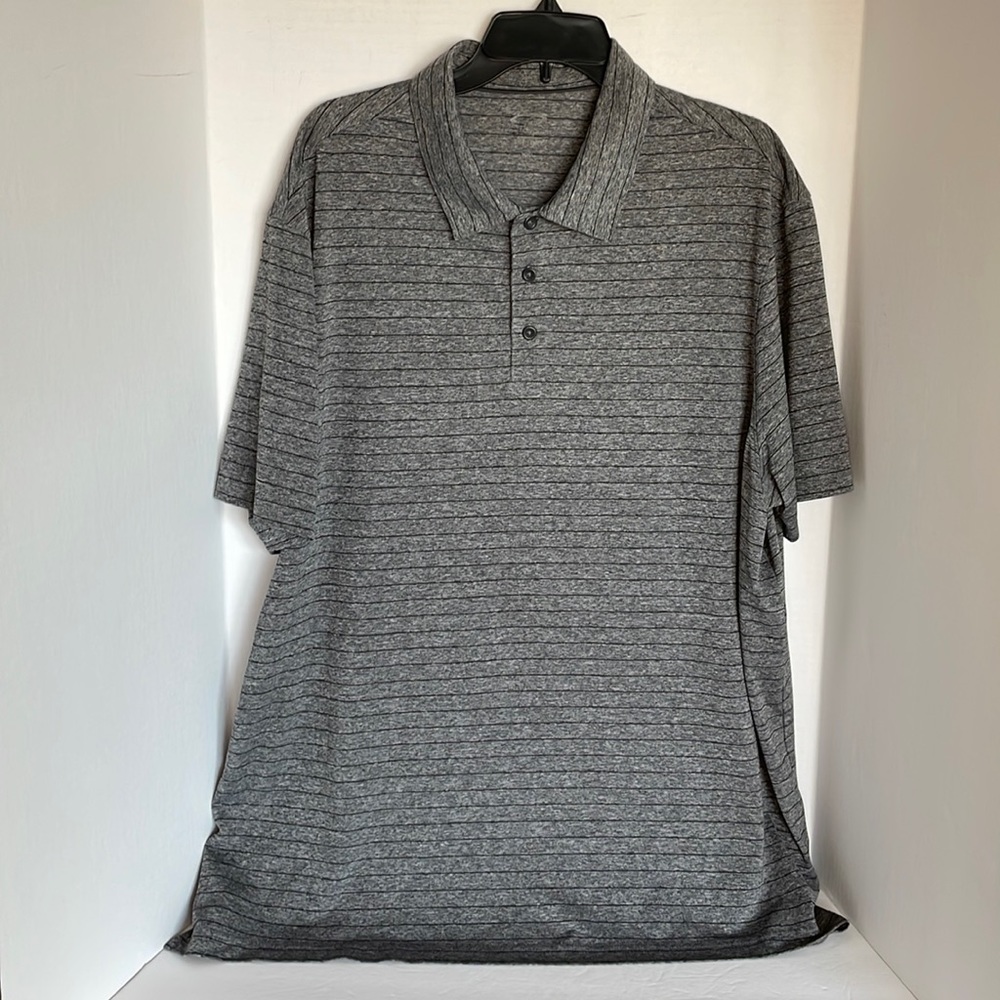 Champion duo dry gray collar shirt with black stripe Men’s size XXL